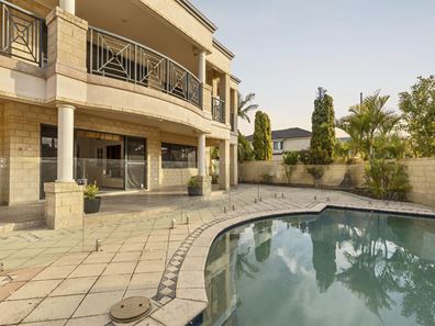 14 De Havilland View, Maylands WA 6051