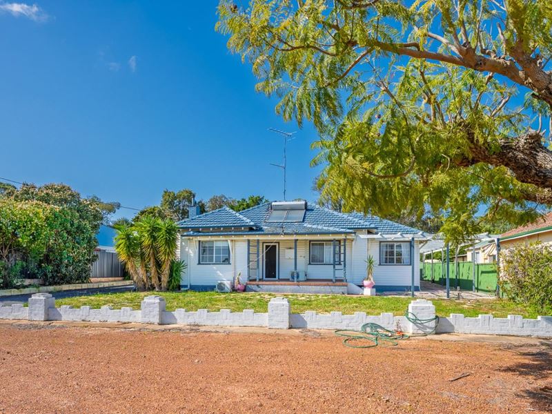 27 Parnell Street, Waroona WA 6215