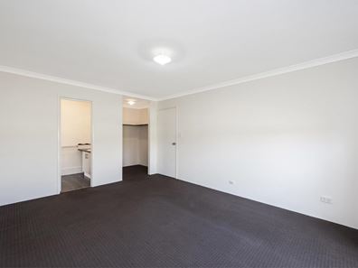 6 Persian Grove, Karnup WA 6176