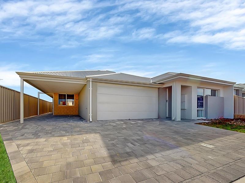 4A Carp Way, Two Rocks WA 6037