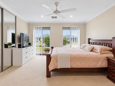 22 Bain Square, Forrestfield WA 6058