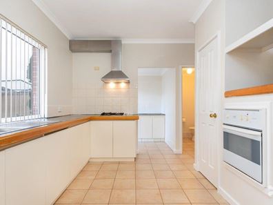 80 Prescott Drive, Murdoch WA 6150