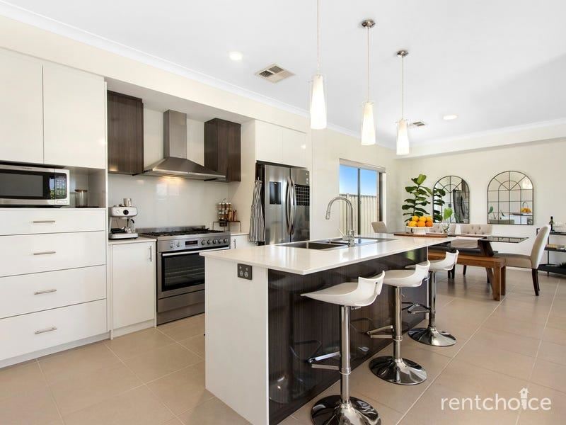 4 Cople Way, Wellard WA 6170