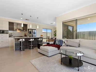 4 Cople Way, Wellard WA 6170