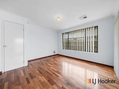 14 Carwell Avenue, Ellenbrook WA 6069