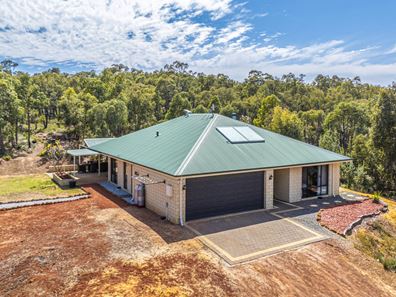 8 Nova Rise, Lower Chittering WA 6084