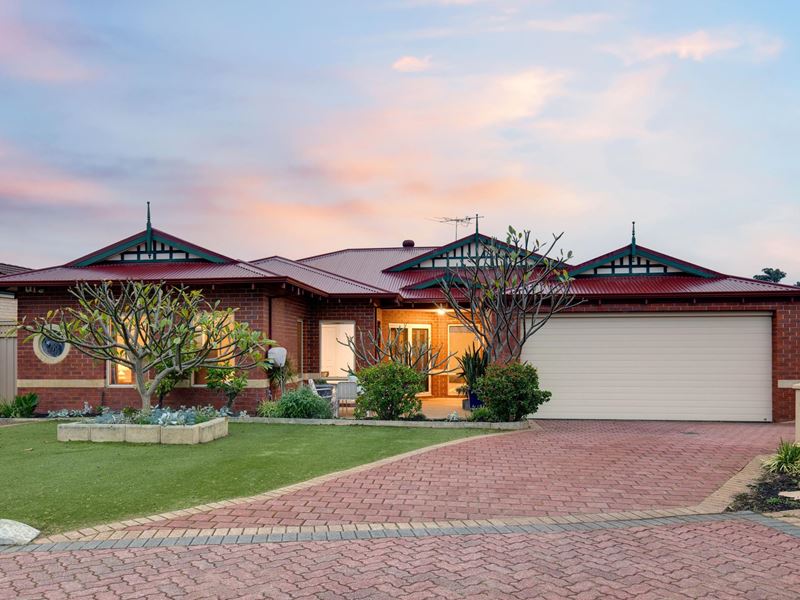 8 Arrino Close, Gwelup WA 6018