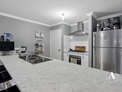 52 Barossa Loop, Harrisdale WA 6112
