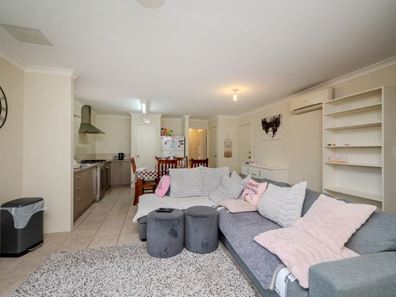 6A Skelwith Close, Balga WA 6061