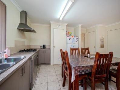 6A Skelwith Close, Balga WA 6061