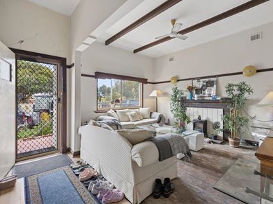 243 Scarborough Beach Road, Doubleview WA 6018