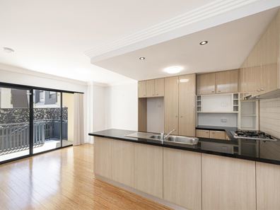 3/164 Aberdeen Street, Northbridge WA 6003