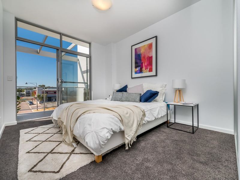 215/50 Pimlico Crescent, Wellard