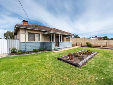 47 Clayton Rd, Narrogin WA 6312