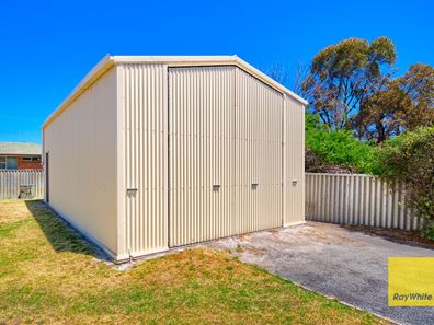 19 Manley Crescent, Collingwood Heights WA 6330