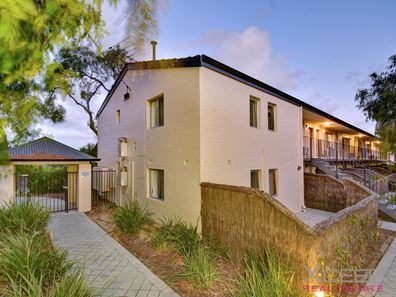 Unit 11/288 Ravenscar Street, Doubleview WA 6018