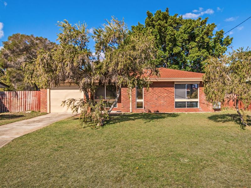 20 Willmott Dr, Cooloongup WA 6168