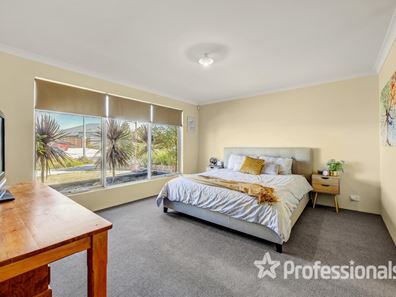 22 Charlottes Vista, Ellenbrook WA 6069