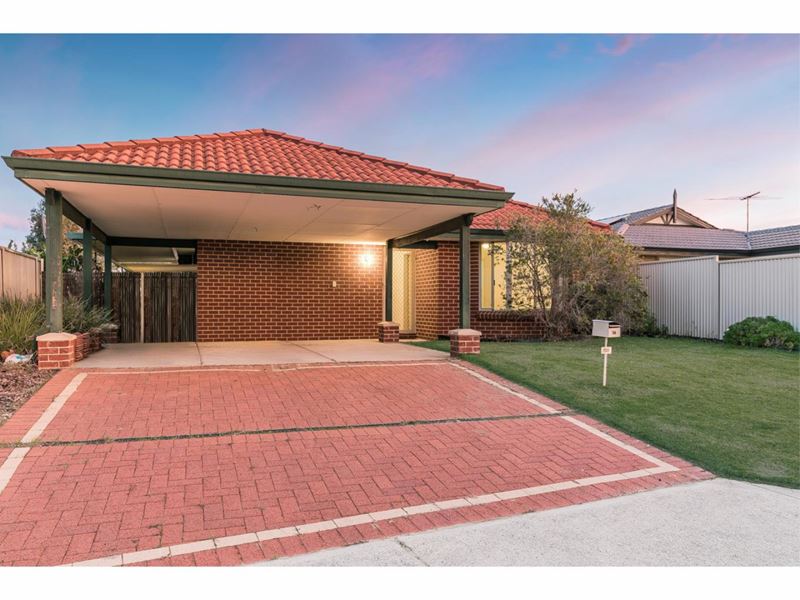 14 Napoleon Way, Bertram