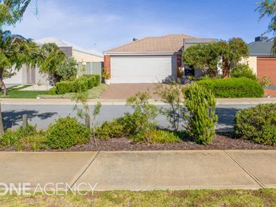 65 Litchfield Circle, Wandi WA 6167