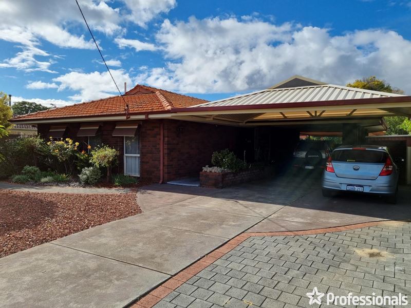 33 Ripplewood Avenue, Thornlie WA 6108