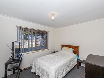 52 Chamberlain Street, Gosnells WA 6110