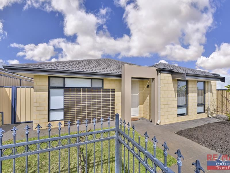 20 Atra Avenue, Tapping