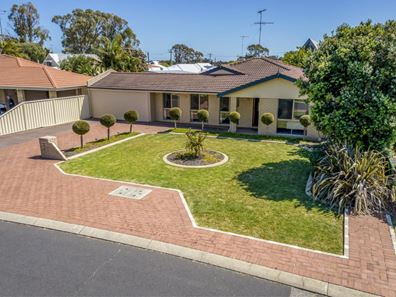 16 Pallinup Place, Dudley Park WA 6210