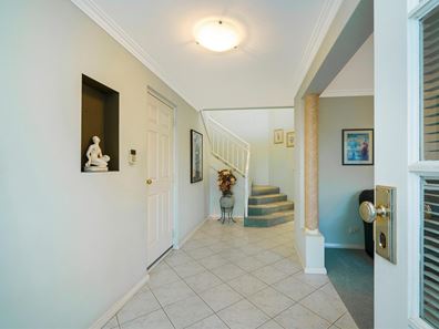 90 MEADOWBROOK BOULEVARD, Dianella WA 6059