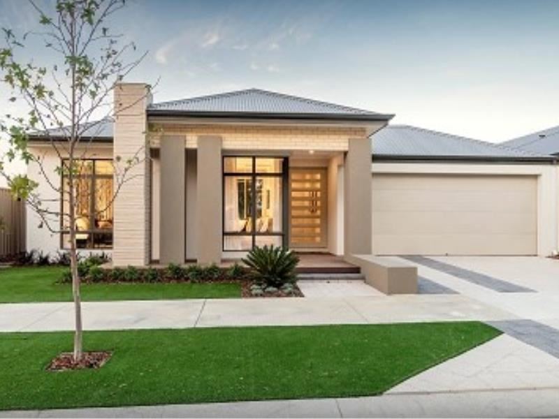 8 Crimson Blvd, Forrestfield