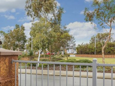 51 Sessilis Road, Banksia Grove WA 6031