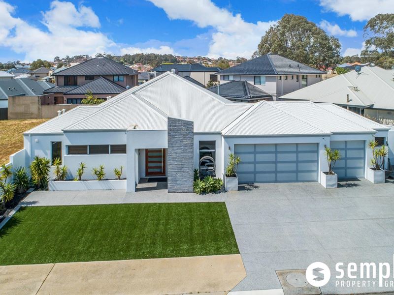 37 Leschenault Blvd, Lake Coogee
