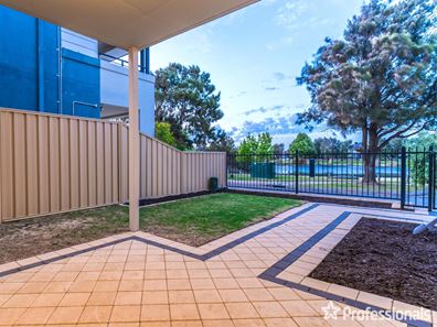 40 Waterfront Parkway, Shoalwater WA 6169