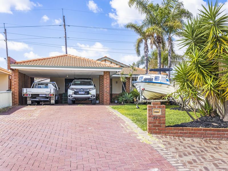 27B Colchester Gardens, Ballajura