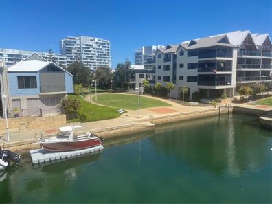 2/7 Florian Mews, Mandurah WA 6210