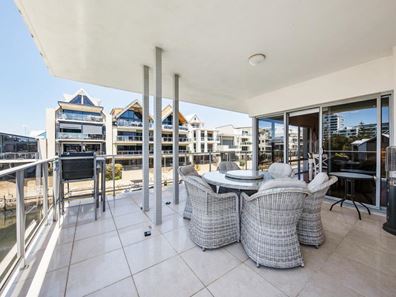 2/7 Florian Mews, Mandurah WA 6210