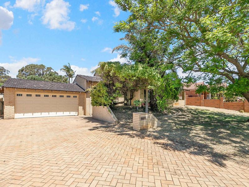 26 Wessex  Street, Carine WA 6020