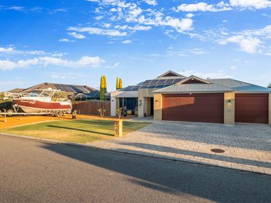 26 Roxburghe Drive, The Vines WA 6069
