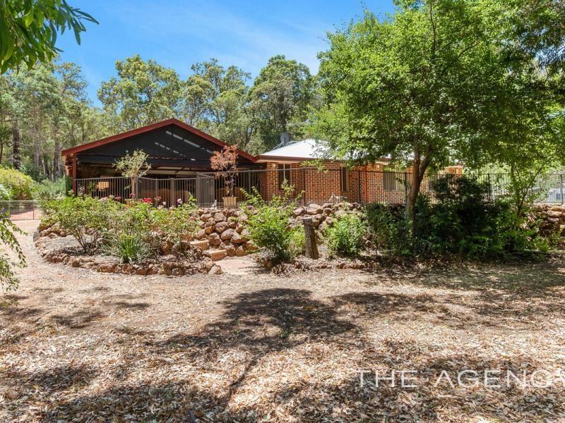 2230 Richardson Road, Parkerville