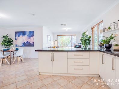 10 Meadowview Mews, Canning Vale WA 6155