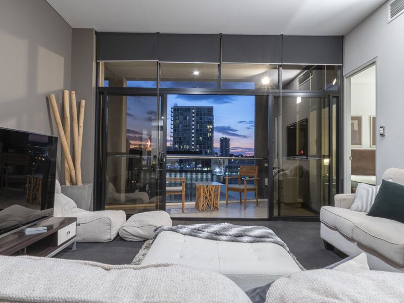 23/918 Hay Street, Perth