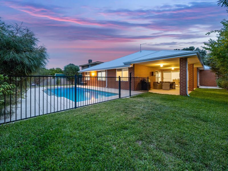 30 Sherington Road, Greenwood WA 6024