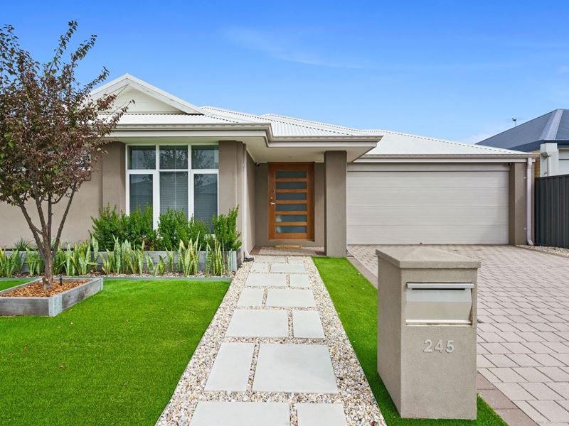 245 Egerton Drive, Aveley