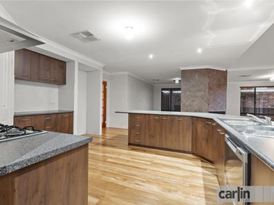 11 Lemon Gum Drive, Baldivis WA 6171