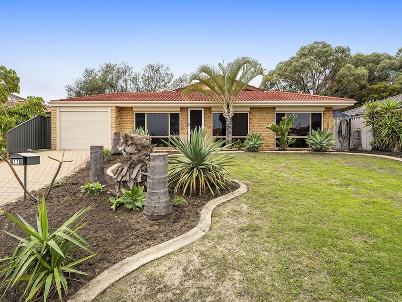 11 Hillcrest Court, Port Kennedy