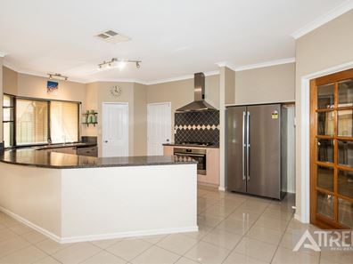 7 Strutt Parkway, Southern River WA 6110