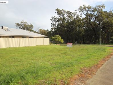 16 Sundercombe Loop, Waroona WA 6215