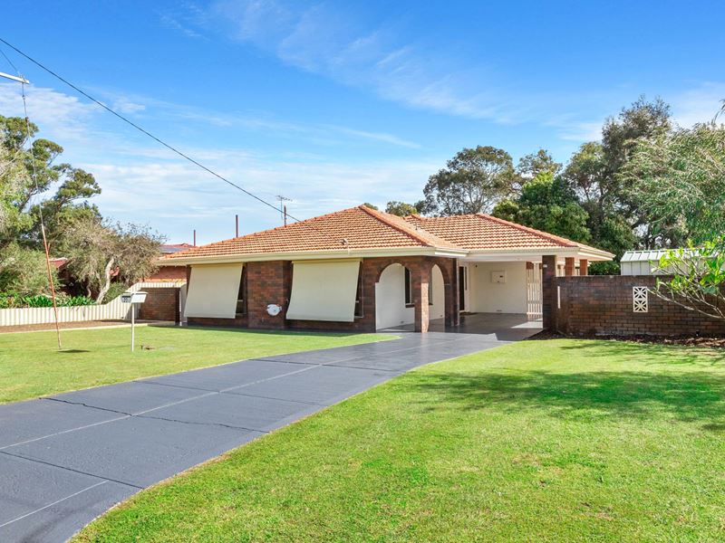 27 Loris Way, Kardinya