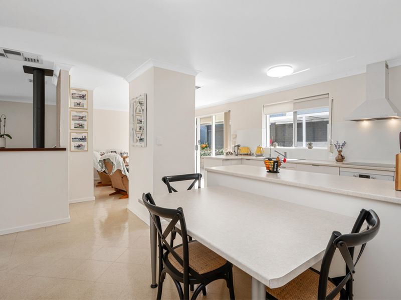 77a Fraser Street, East Fremantle