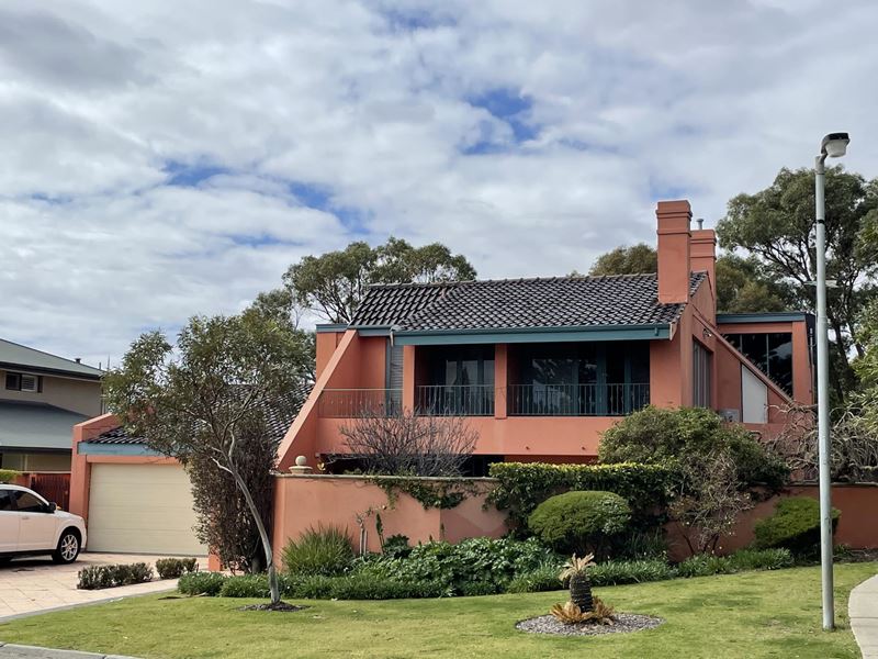 25 Kinkuna Way, City Beach